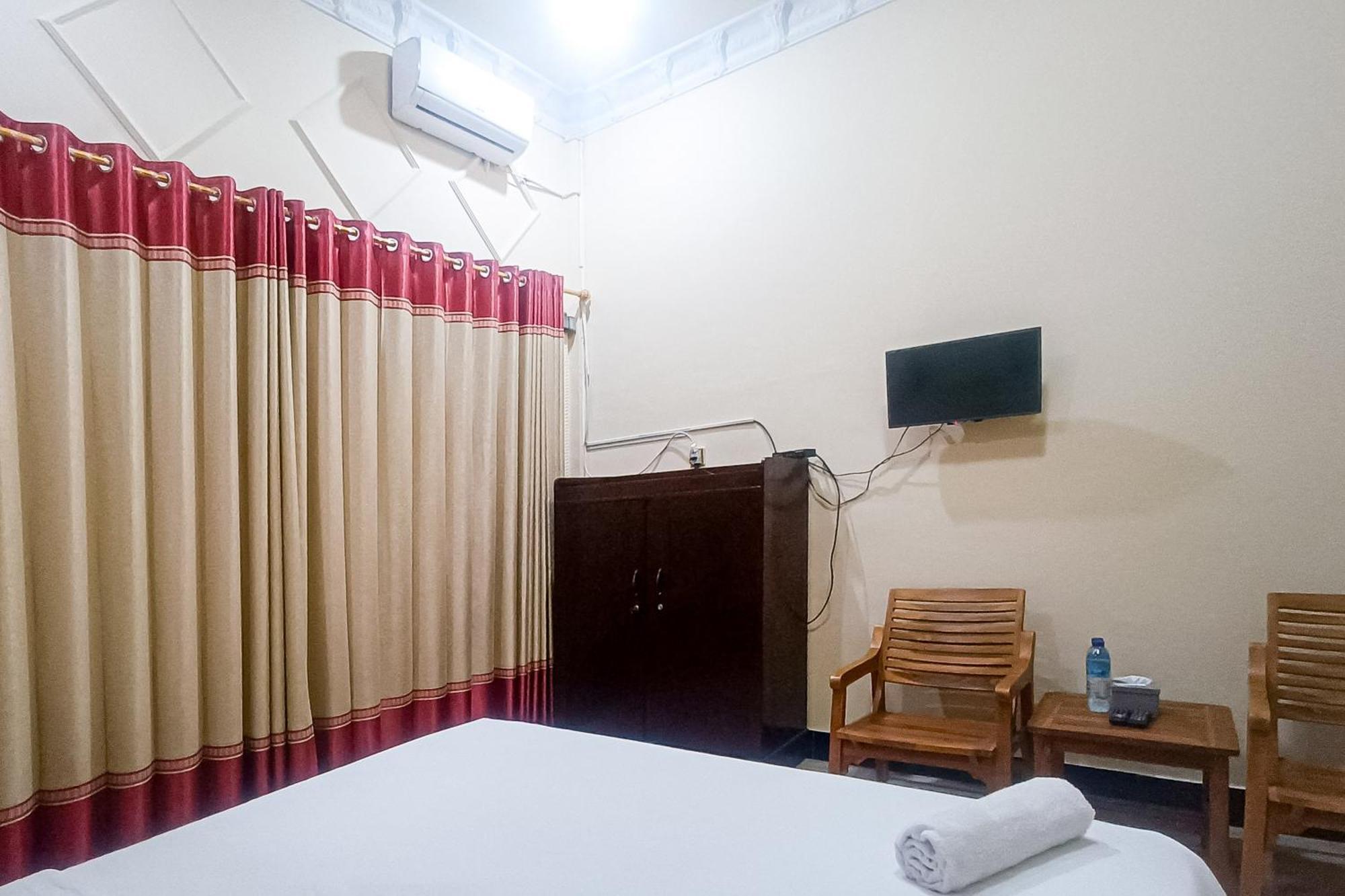 Reddoorz At Senaz Guesthouse Ματαράμ Εξωτερικό φωτογραφία